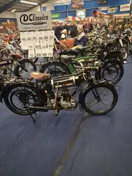 Verslag van de 11de editie van de Classic motor en bromfietsenbeurs Leek. CS-Riders